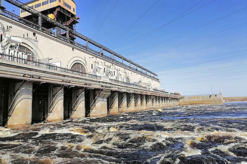 МегаФон предоставил связь сотрудникам Нижегородской ГЭС даже под водой