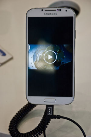 Samsung Galaxy S4 в Санкт-Петербурге