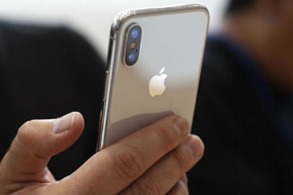 Потеря сигнала: могут ли заблокировать технику Apple в России