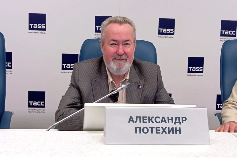 Директор информационного центра ТАСС Северо-запад и председатель ассоциации СМИ Северо-Запад Александр Потехин