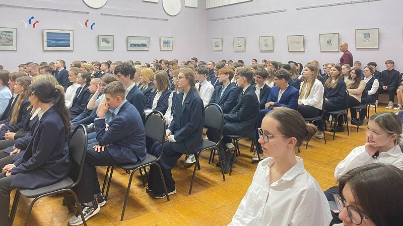 Лайфхаки для зумеров: Т2 рассказала о кибербезопасности школьникам Архангельской области