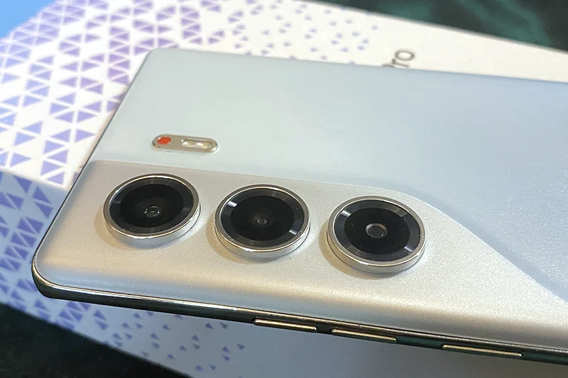 Блок камер TECNO Camon 40 Pro