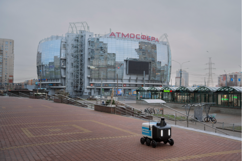 Роботы Яндекса появились на улицах Петербурга