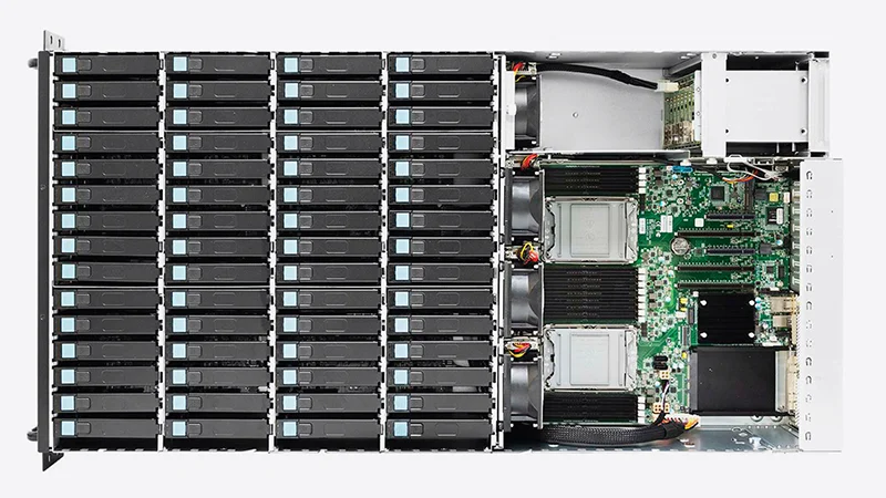 В серверах линейки «Спутник» шесть вентиляторов В серверах линейки «Спутник» шесть вентиляторов