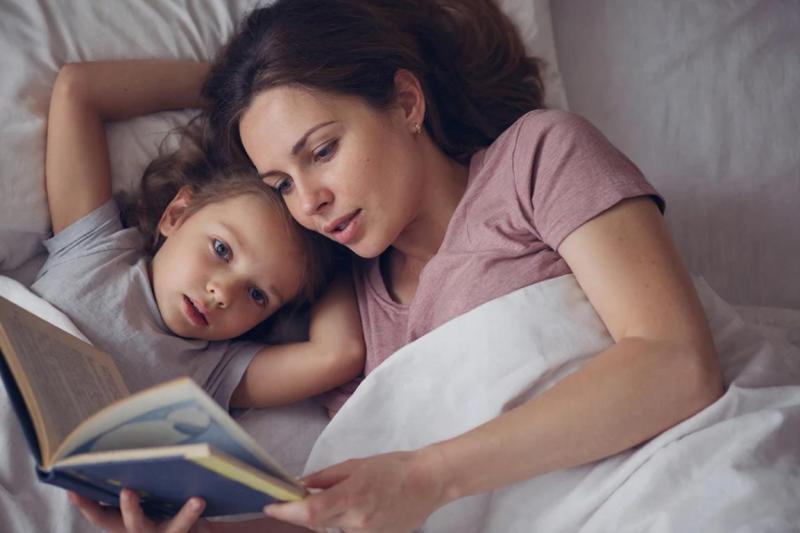 Главное слово в каждой судьбе: «Ростелеком», «Литрес» и «Читай-город» назвали черты идеальной мамы