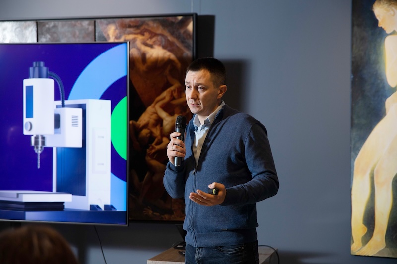 Руководитель по развитию бизнеса Оборудование для бизнеса Авито Борис Мирский Руководитель по развитию бизнеса Оборудование для бизнеса Авито Борис Мирский