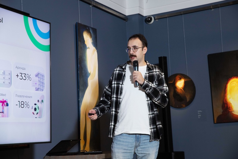 Директор бизнес-направления Авито Бизнес 360 Александр Мирской Директор бизнес-направления Авито Бизнес 360 Александр Мирской