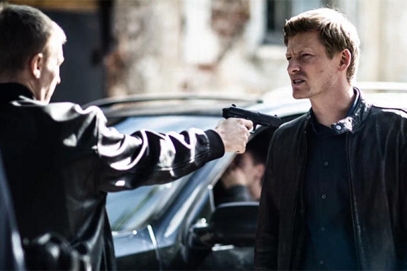 Уроженцы Санкт-Петербурга Антон Васильев, Максим Белбородов и Евгений Перевалов снялись в сериале «Приговор»