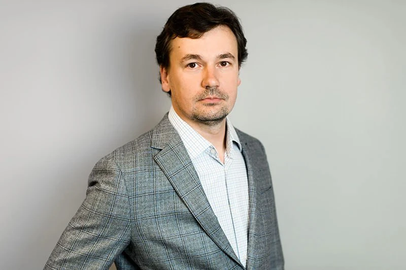 Руководитель направления контакт-центров и автоматизации клиентского сервиса Naumen Сергей Попов Руководитель направления контакт-центров и автоматизации клиентского сервиса Naumen Сергей Попов
