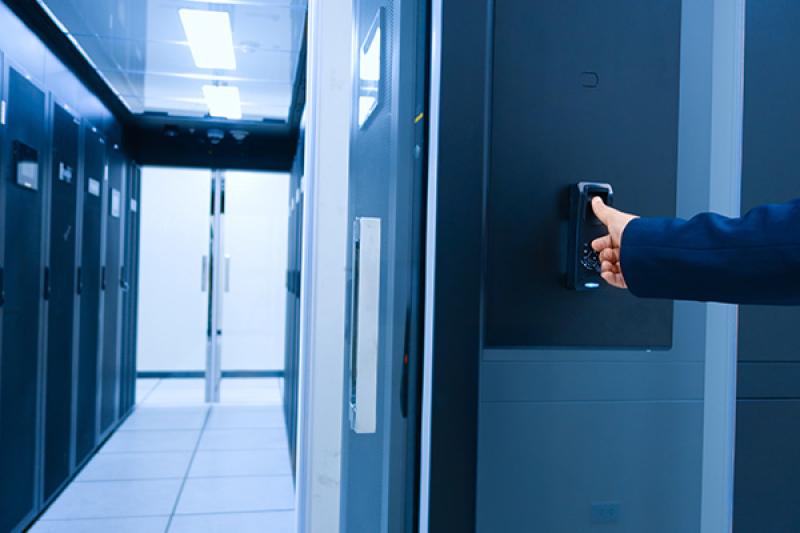 Компании «Актив», SafeTech Lab и «Индид» объединили технологии в новой платформе аутентификации пользователей и управления доступом