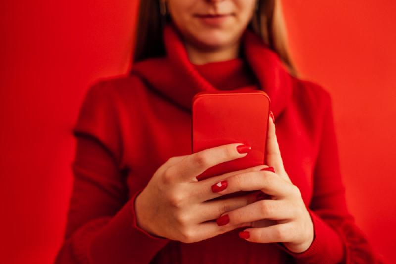 МТС Петербург обновил свой топовый тариф «МТС RED»: теперь больше интернета и интеллекта