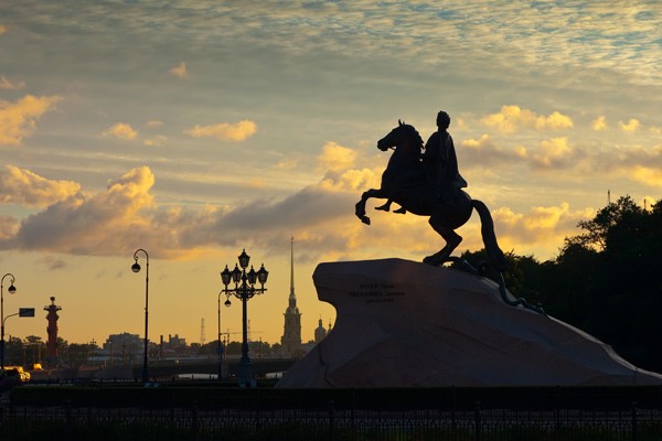 Самые недорогие и экономичные тарифы сотовых операторов Петербурга